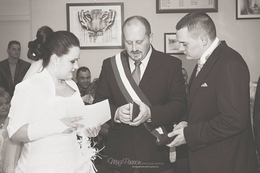 EC3C2341-as-Smart-Object-1